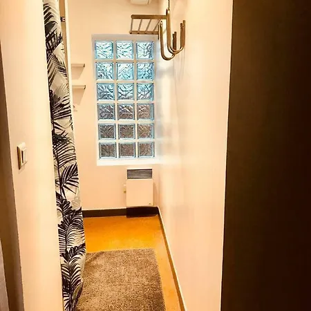 아파트 Maison De Ville Comme Un Loft 퐁텐블로